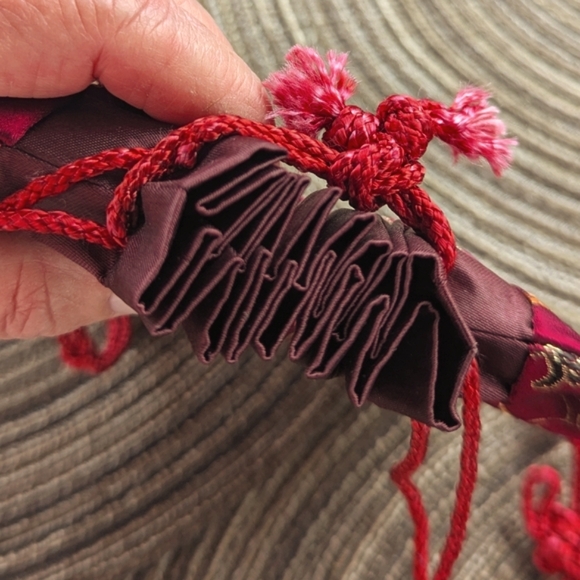 Vintage Brocade Drawcord Evening Bag EUC - Picture 11 of 11